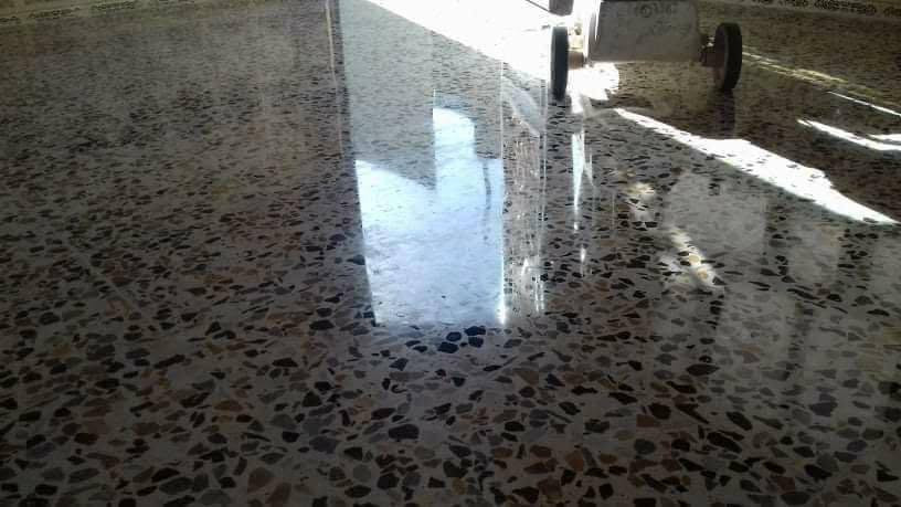 اسطه سيراميك كاشي بورسلين مرمر حلان شغل هندسة واستلام مهندس للتواصل مراسلة الصفحه او الاتصال بل رقم ***********
