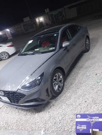 سوناتا للبيع موديل 22 فول مواصفات رادار حساسات أمامي خلفي تشغيل عن بعد...
