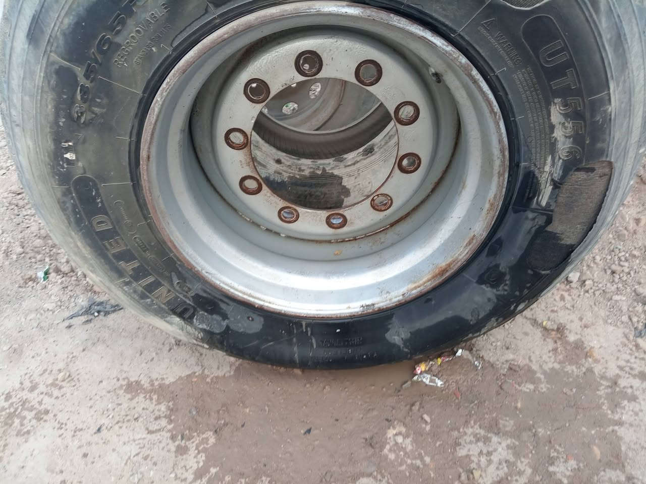 ويل حرفش للبيع نضيف وجديد مكان الصويره 
***********
