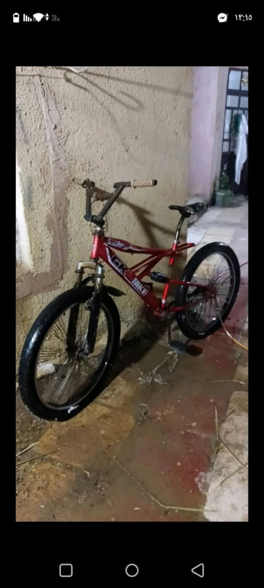 باسكلات لبيع 3 كلهن ب 10 
المكان مشخاب


**إذا كنت صاحب هذا الإعلان وتريد حذفه لأي سبب، رجاءا أرسل رسالة إلى الدعم الفني**