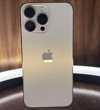 14برو ماكس اللون ذهبي مميز نموذج M ماستر AA/A الجهاز شرق اوسط ذاكرة : ...