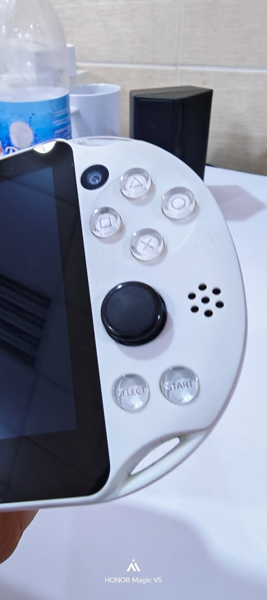 السلام عليكم و رحمة الله و بركاته

PSP VITA OLED PCH- 2000

Crystal white

ذاكرة 256 گيگا Adata اصلية

هولدر مال رام مال بي اس بي فيتا اصلي

حافظة سودة

انطيك ويا الشاحنه الي استعملها انا عندي بلك مال شاومي 120 واط و كيبل شحن

السعر 250 الف قفل رجائا لحد يعامل مكلفني اكثر من هذا

مهكر كامل و بي خير من الله العاب والي يتواصل وياي ادزلة فيديو يشوف كلشي بالجهاز

نظيف جدا الجهاز مشتري انا بنفسي من Ebay وتقريبا ما مستعملة الا قليل

للتواصل خاص عندي توصيل كل المحافظات و التوصيل احسبة مجانا


**إذا كنت صاحب هذا الإعلان وتريد حذفه لأي سبب، رجاءا أرسل رسالة إلى الدعم الفني**