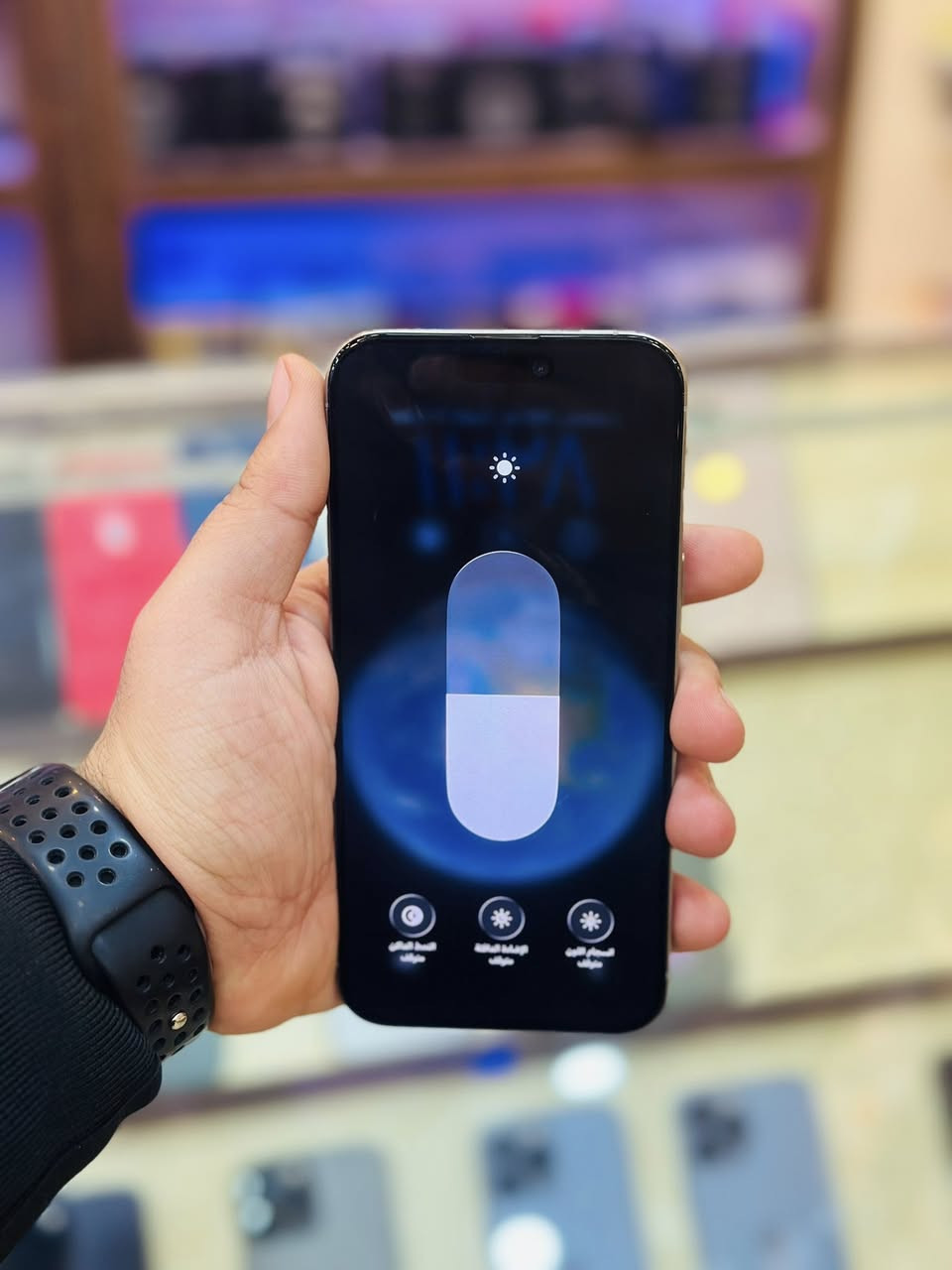 السعر 🔥🔥🔥
آيفون 15 برو ماكس ماستر بطارية 90 نظيف 
مبدل شاشة اصليه ذاكرة 256 #للبيع ب 720 الف فقط 
مرخوص للجميع البيع والشراء داخل المنشور والرزق على الله❤️


**إذا كنت صاحب هذا الإعلان وتريد حذفه لأي سبب، رجاءا أرسل رسالة إلى الدعم الفني**