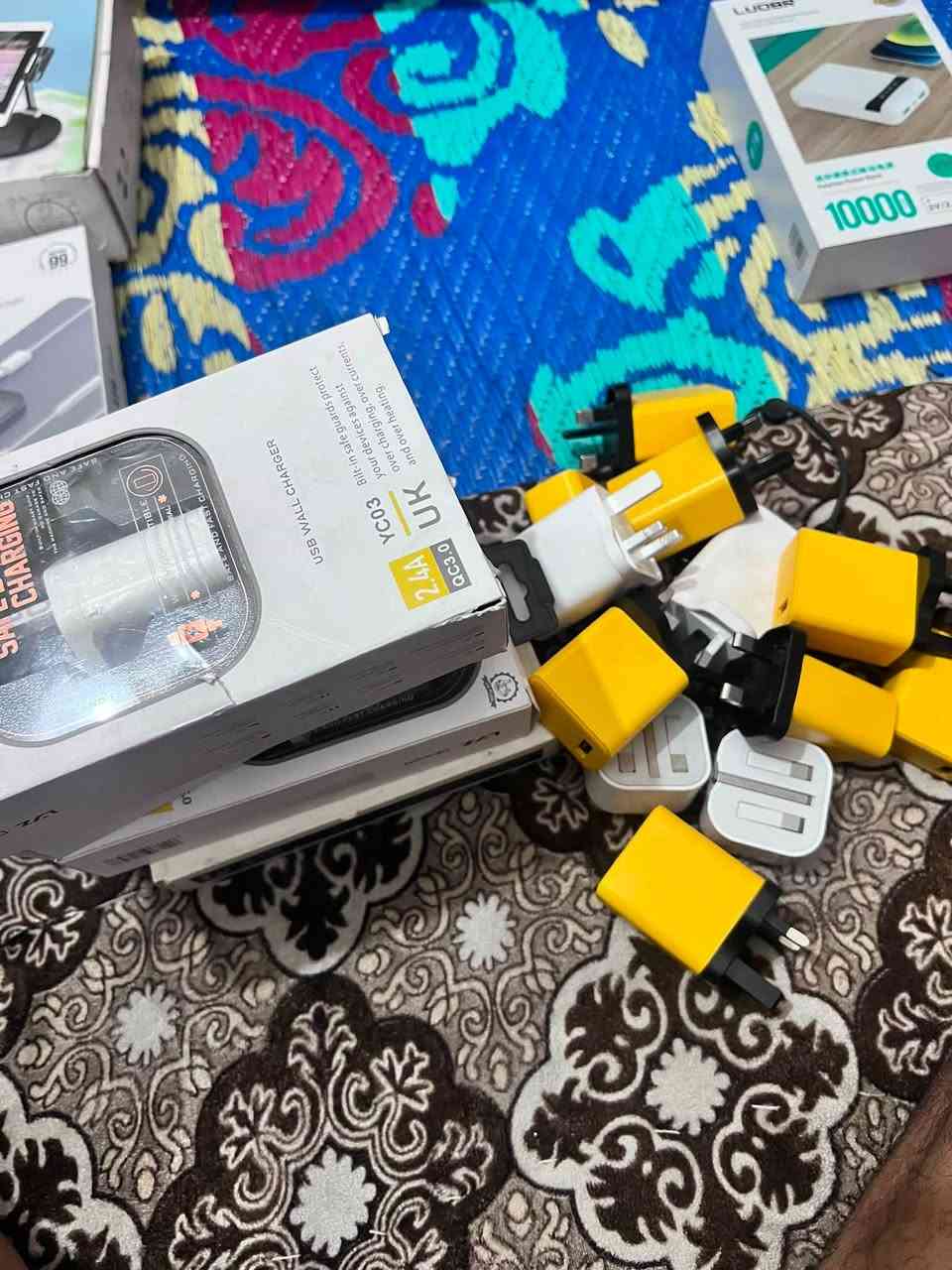 شلعة عدد 125 قطعه
السعر 100 الف 
توصيل 5
للتواصل خاص 
سماعه مال تحكيم عدد 32 قطعه 
لاواصق شاشه ايفونات عدد 6 قطعه
راس شحن عدد 20
بور بانك قدرة 1000 عدد 3
تحويلات اوكس تايبسي سماعه + شحن عدد 23 
اي جدي ام اي تحويل عدد 5
واير شحن تايبسي وايفون عدد 31
سماعات اوكس + تايبسي عدد 4
ستاند ايباد اصلي حديد قوي  عدد واحد


**إذا كنت صاحب هذا الإعلان وتريد حذفه لأي سبب، رجاءا أرسل رسالة إلى الدعم الفني**