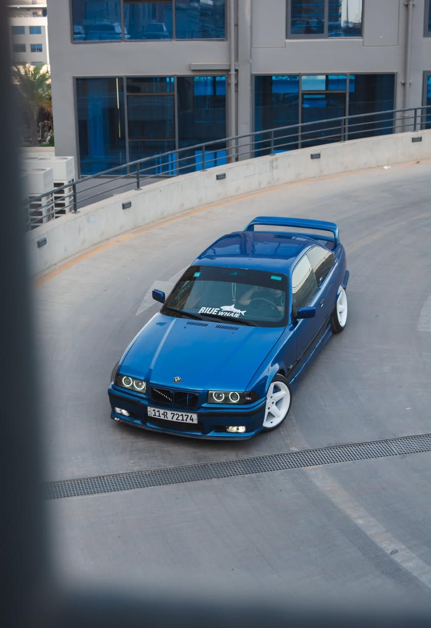 (وين عشاق المميز)
‏ BWM E36  موديل 1994 سيارة. ( 💙🚀M3) تك باب
السياره كامله وجاهزه اخر حبه من مكينه وكير وتبريد 

(التزويد السياره🚀🔥)
١-كير جاترك
٢-اكسل قفل طياره وليسه لحيم 
٣ -دركه رياضي  
٤- اكزوز +بوابات تفتح وسد صوت رعب 🔊
٥- سياره مبرمجه عد بطل ذولفقار طلقات نار  
٦-دمام صوت 🔊
٧-شوته رياضي  
٨ - سياره عليه كامبر ( تفحجيه تايرات)
٩-مكينه 28 حشوت المكينه 30 
١٠-سياره مهبطه 
١١- اربع عدسات ماصدات دخانيات
١٢-سبايدر طابقين
١٣- ضفيره سيمنز

سياره من اكلك جاهزه اخر حبه مناقصه برغي سياره معروضه 80 بيه مجال بسيط جداً ميعجبك سعر اترك كلمه طيبه اسف ع اطاله بكلام رقم (هاتف ***********) مكان سياره بغداد السيديه
