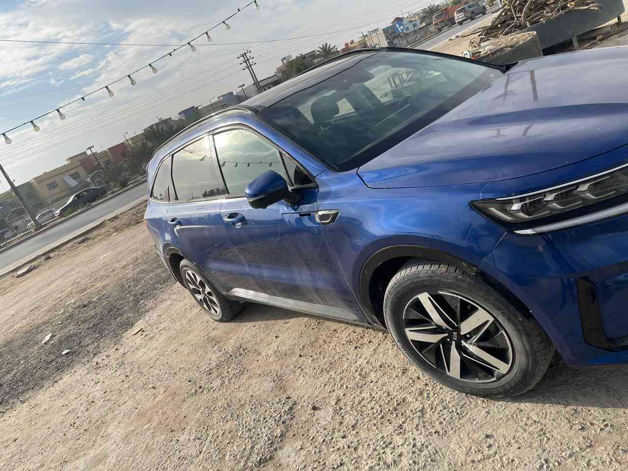 السلام عليكم سورينتو مديل 22 فولل للأخير بانوراما 7 راكب حساسات امامي خلفي اشاير ب المري تحكمات ستيرن تحكمات ب المري رادار السياره بيهه صفحه ابيع صبغ حزام فول للأخير جلد كشنات كهرباء السياره بيها هواي مواصفات السعر 165 بيها مجال للشراي ***********
