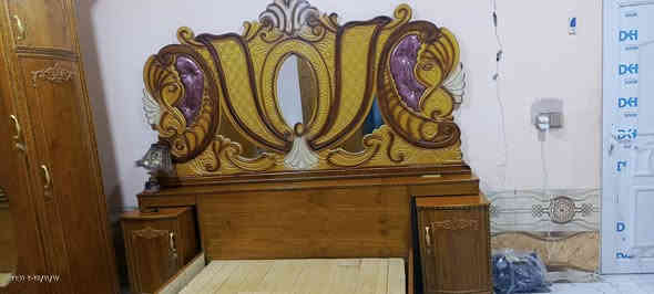 غرفة نوم للبيع صاج الداخل فايبر
مابيهه اي اشكال كنتور يتكون من 6 ابواب 
التفاصيل ع ***********
