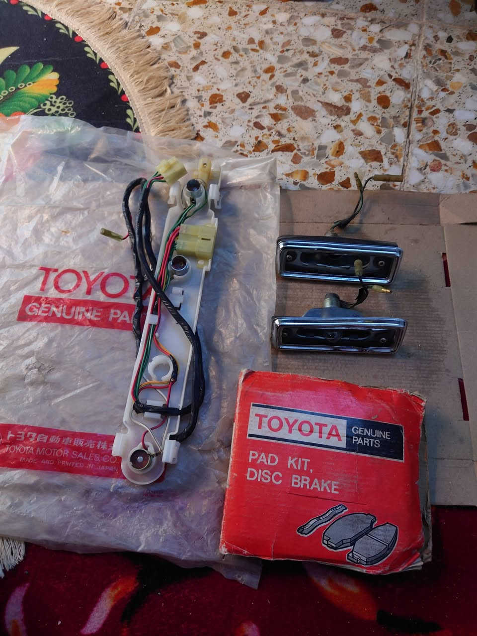 غراض كراون اصلي مكان بغداد ***********
