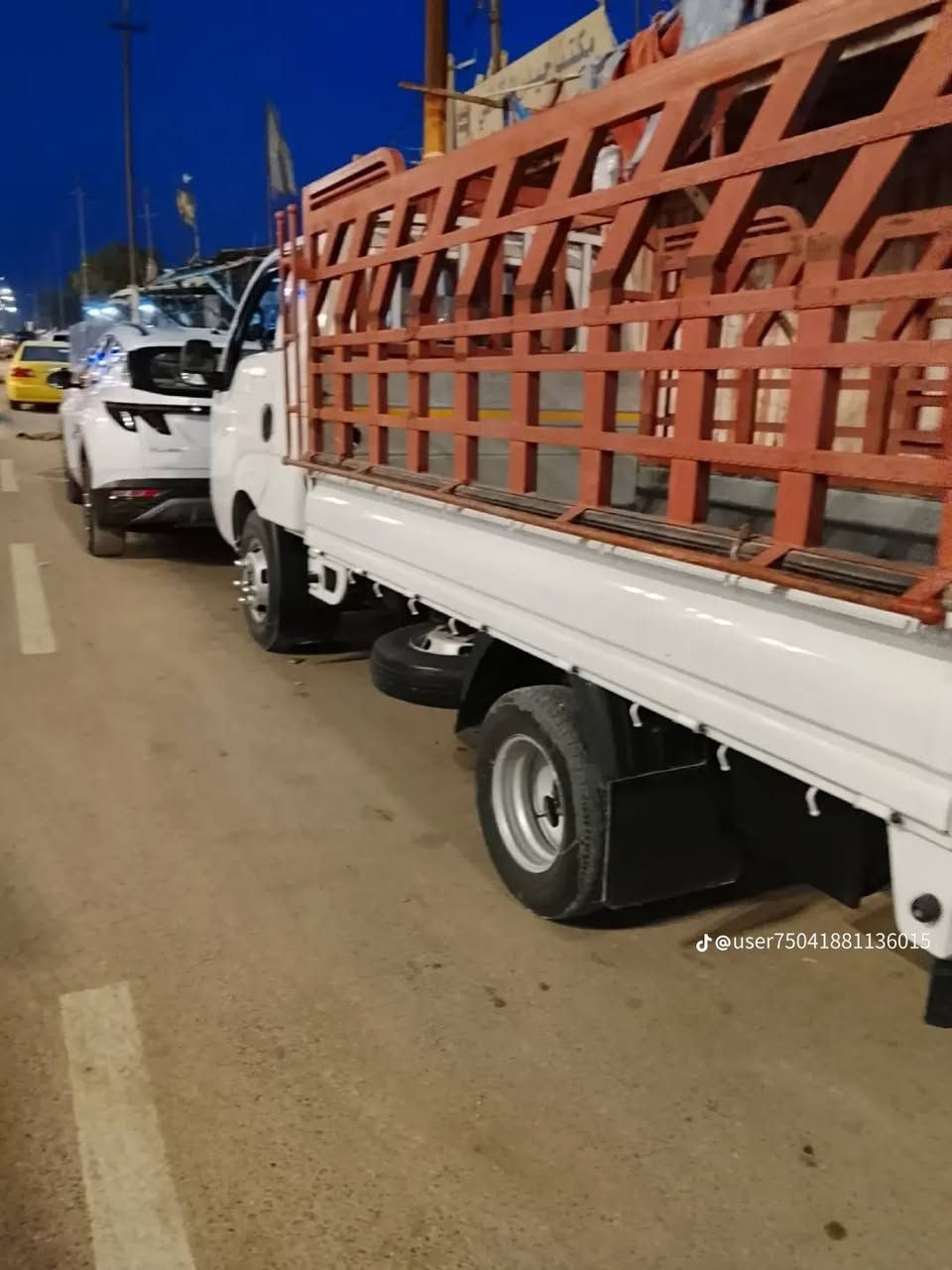 كيا حمل فحل موديل 21مكفوله كفاله محور ١٤ رقم نكليزي تواصل ***********
