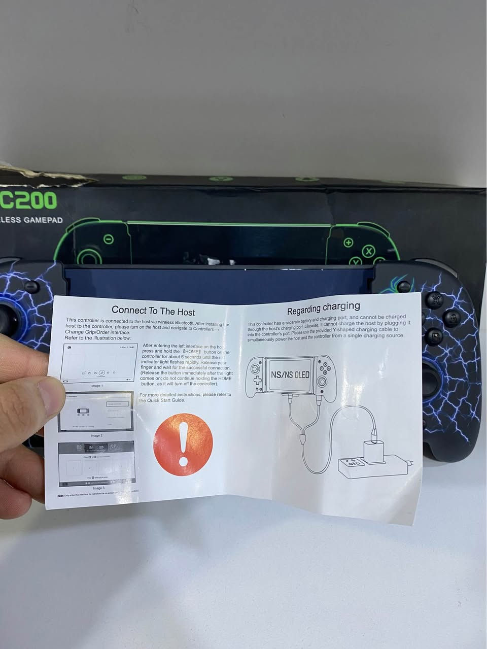 دەستەیەکی یاری (Gamepad) مۆدێل JC200 بۆ فرۆشتن. زۆر کەم بەکارهاتووە و وەک نوێ وایە.
• کاردەکات بۆ: نینتێندۆ سویچ (Nintendo Switch)، مۆبایلی ئەندرۆید و ئایفۆن.
• دیزاین: شێوەی ئەرگۆنۆمی و ئاسودە بۆ دەست، دیزاینی بروسکەیی زۆر جوان.
• تایبەتمەندی:
• دوگمەی زیادە لە پشتەوە (ML / MR) بۆ کستۆمایز کردن.
• بە لید (LED) دەورەدراوە.
• کوالێتییەکی زۆر باشی هەیە بۆ یارییە خێراکان.
• تێبینی: کارتۆنەکەی لەگەڵە و هیچ کێشەیەکی تەکنیکی نییە. بشدار, السليمانية


**إذا كنت صاحب هذا الإعلان وتريد حذفه لأي سبب، رجاءا أرسل رسالة إلى الدعم الفني**