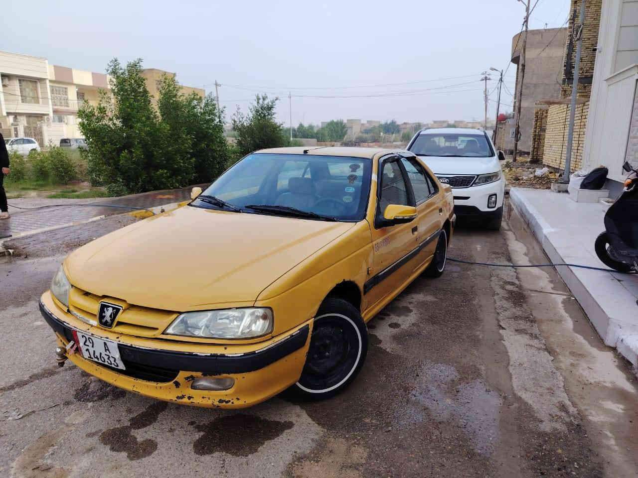 سلام عليكم جمعه مباركه

بيجو بارص 2015 مكفوله من ضربه بسمه
بيهه تنكيد موخياس بلداير مال جملغات بس تنكيد 
واسط مصفره من كلشي.
كهربايات شغالهه كلهه
سعرهه 40

عوزهه تلحيضات 
حساس كيلو متر
دكم مال جام
صدرهه 60%
مكلف بلنشر صاحب السياره هاذه رقمه 
كوت حي الحكيم ***********
