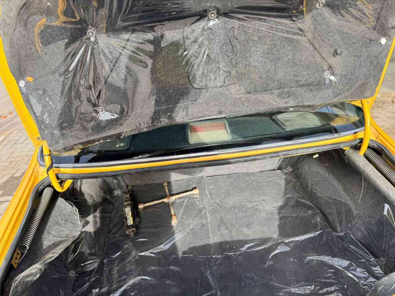 سلام عليكم بيجو بارص 2015سيارة جاهزة كل نقص ماكو

رقم بغداد نكليزي تحويل قبل سبوع مصفرة هية وغرامة 

كير مكينة صدر تبريد تخم تاير خط ابيض كلة مكفول 

مكفولة من ضربة وصبغ فقط بنيد مبدل وموجود القديم

السعر 53بيهة مجال مكاني بغداد ‏‪***********‬‏
