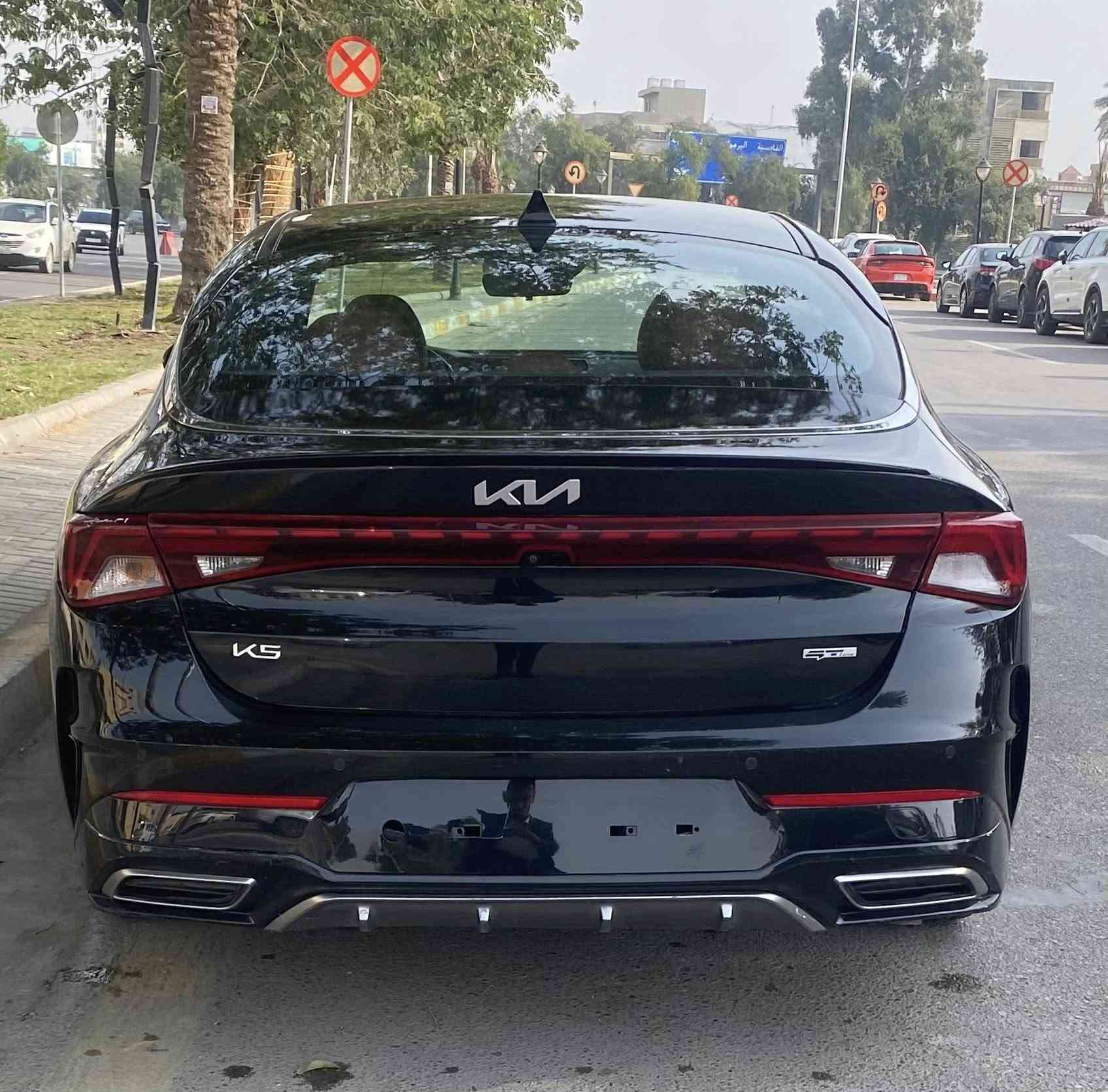 السلام عليكم للبيع او المراوس
السعر ١٦٥ وبيه مجال
مواصفات معروفه بدون ذكر 
صور الحادث راسلني واتساب ودزلك
***********
