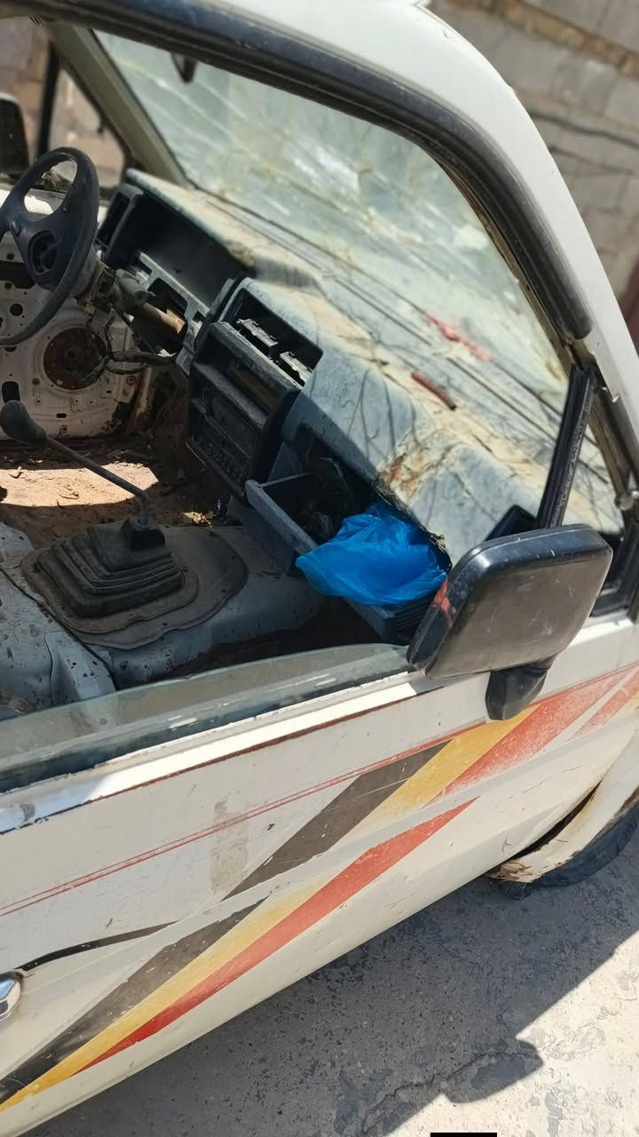 اسلام عليكم
بيكم نيسان موديل 88 رقم صلاح الدين بسمي شرط التحويل 
السياره متروكة 

الاستفسار الاتصال ***********
مكان بغداد حي النصر
