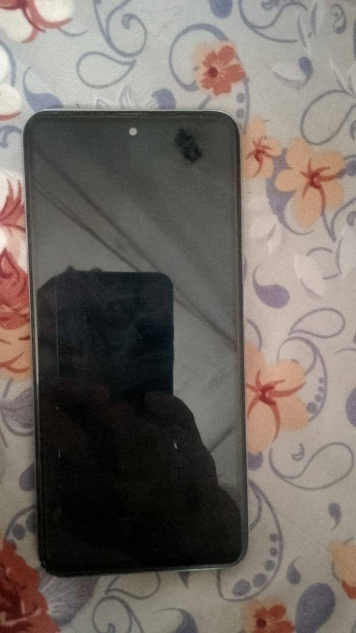 سلام عليكم موبايل ريدمي نوت s10 ذاكره 128 رام 6+2عشوائي شاحن تايب سي صوت استريو دبل سماعه دبل سيمكارت جهاز يخبل كل عيب مابي السعر  90 الف مكاني سليمانيه


**إذا كنت صاحب هذا الإعلان وتريد حذفه لأي سبب، رجاءا أرسل رسالة إلى الدعم الفني**