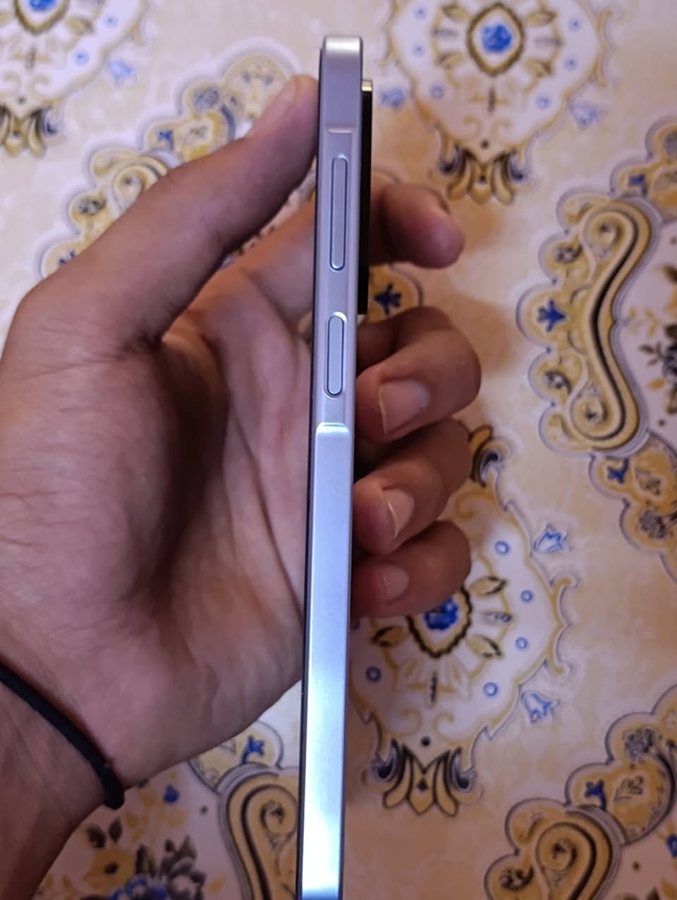 سلام عليكم جهاز سامسونج A17. 5G
ذاكره 256. داخليه 16.  سعر خاص


**إذا كنت صاحب هذا الإعلان وتريد حذفه لأي سبب، رجاءا أرسل رسالة إلى الدعم الفني**
