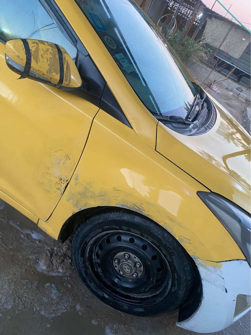 السلام عليكم النترا ١٤ خليجي بيها طخات موضحه بلصور ما بيها حادث قوي ابد مغيرين لونها جانت بيضه هسه صفره لسياره جاهزه بس يرادلها شغل لسياره ترهم مراوس افضل من لبيع  رقمي *********** شط العرب, البصرة
