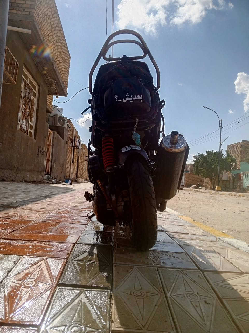 سلام عليكم دراجه ماكس منغولي كامله مكمله تشتغل هندر واحد بكل وقت عوزها بس سلف وباتري كفرات موجودات ماعده الترايش دراجه جاهزه وحلوه ومحرك ناعم ومستعجل على بيعتها***********السعر على هاذا الرقم
