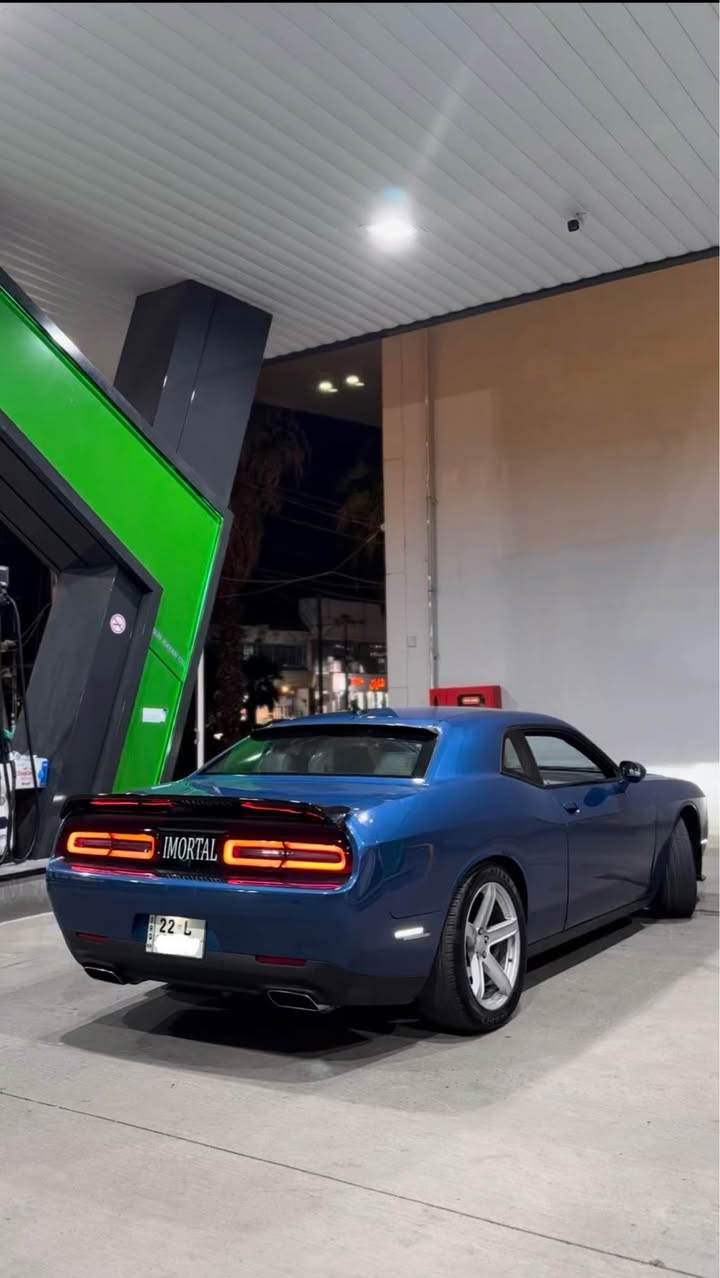 dodge RT V8 super track pak
گیڕمەکینە بەشەرت 
سەنویی رەقەم نوێیە 
تەحویل خرامە بەشەرت 
فول مواسەفات 
بەرمەجەی لەسەرە
٥ پارچەی بۆیاخە شانسی بەشەرت 
سعر:١٧٣ 

2C3CDZBT4NH207205رەقەم شانسی 

ژ.م ***********
 دوج جالنجر ٢٠٢٢ RT super 
کیر محرک بشرت 
تحویل وکالە بشرت
٥ قطع صبغ بدون شاصی 
فول فول بدون سلاید أربيل, العراق
