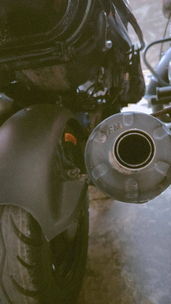 سلام عليكم شباب ماكس عدله مال لعب حلوه شلعه معدل سلف هندر كهربايات كله شغاله اي نقص مابيه هاي الصور كدامكم فقط برغي مال صالنصه الجوه طك عندي البارحه مكينه خرسه الله شاهد تجي وتشوف وهاذه رقمي *********** السعر 525 وبيه مجال مكاني زعفرانيه
