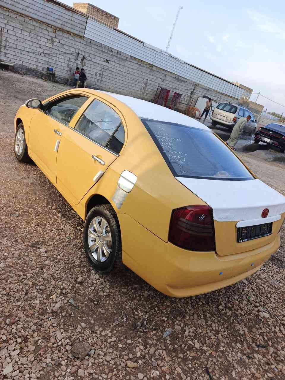 سلام عليكم
ليفان ليفان 2013 بيه صبغ حزام جماليه 

مكفوله من الضربه مكينه وكير وحداديه وتخم تاير كله جديد 

كير ومكينه بلادي 

رقم مثنئ الجديد سنويه مجدده ل 2031

السعر 32 وبيه مجال 

مكان السياره الديوانيه قضاء الحمزه الشرقي 

‏‪***********‬‏
