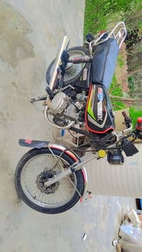 تايكر ٢٣ السعر ٤٠٠ وبيه مجال الشراي يتصل ٠٧٨١٣٢٨٢٩٠١