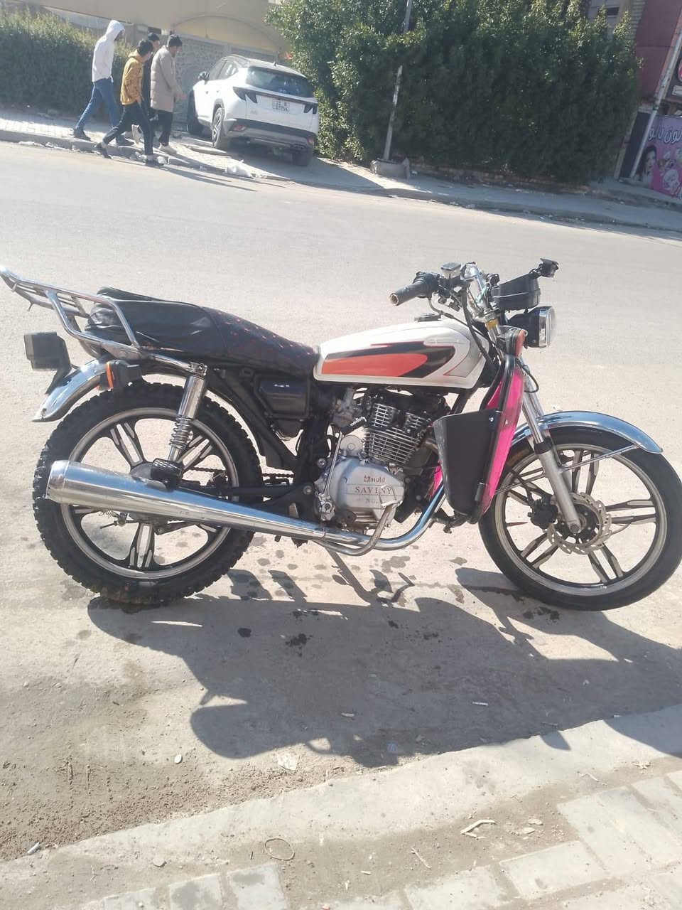 دراجه سونك موديل 21دراجه مكفوله مكينه برغي ممفتوح مكينه 150كهربايات شغاله نكره سلف نقصهه بس صفاحيات فقط اوراق اصوليه السعر 450اوبيه مجال بصيط الرقم ***********
