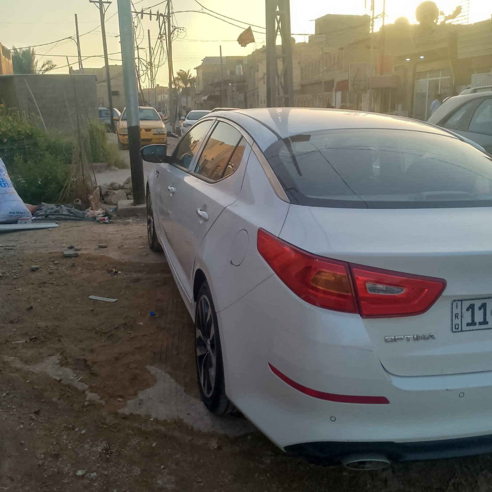 سلام عليكم سياره للبيع اوبتيما خليجي  14شكل 15 مكينه 2400 موصفات فول بصمه لد نهاري بكلايت لد ويل كروم رياضي شفتات ستيرن كشنات جلد  رقم بغداد وباسمي بيها تبديل قطعتين مو اكيد حسب السونار  بنيد وباب المكان السماوه لتواصل علة هذا الرقم ***********
