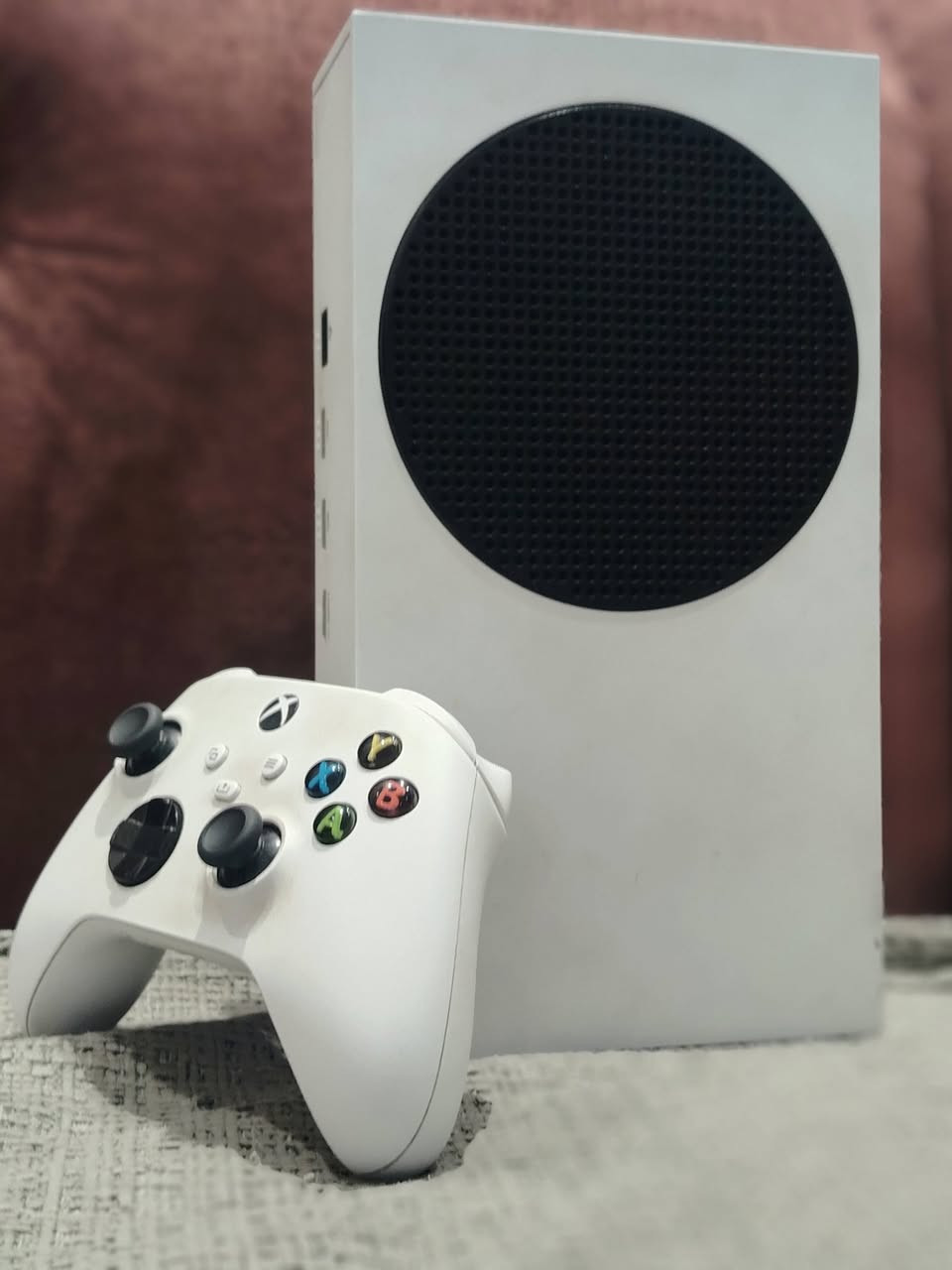 سلام عليكم
اكس بوكس سيرس اس مستعمل نضيف
............................................... 
يجي وياه جوستك الاصليه
................................................ 
HDMI الأصلي مال اكسبوكس
السعر : 400 الف
.................................................. 
وبي مجال بل سعر 
...................................................


**إذا كنت صاحب هذا الإعلان وتريد حذفه لأي سبب، رجاءا أرسل رسالة إلى الدعم الفني**