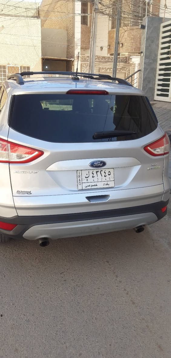 السلام عليكم......
للبيع  فورد سكيب ٢٠١٣ محرك ١٦٠٠ توربو رقم بغداد  ماشيه ١٠٠ ألف بدون صبغ حادثه بيبان اثنين عكس السايق تبديل نفس اللون في امريكا وصور الحادث في المنشور كير محرك مكفول على وضع الشركه مستورده من امريكا وعلى ايدي لحد الآن من يرغب بالشراء الاتصال على الرقم *********** واتساب
