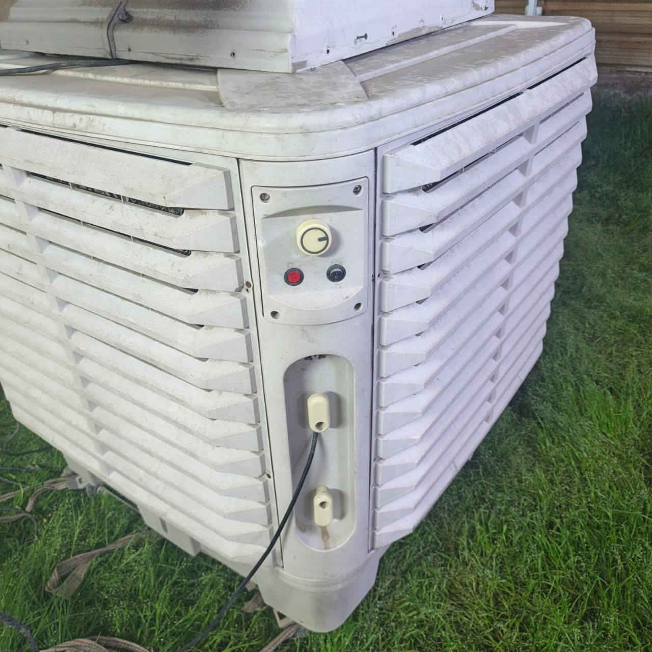 السلام عليكم
مبرده للبيع اخت الجديده ممستعمله هوايه سعرها 300 وبيها مجال ***********
