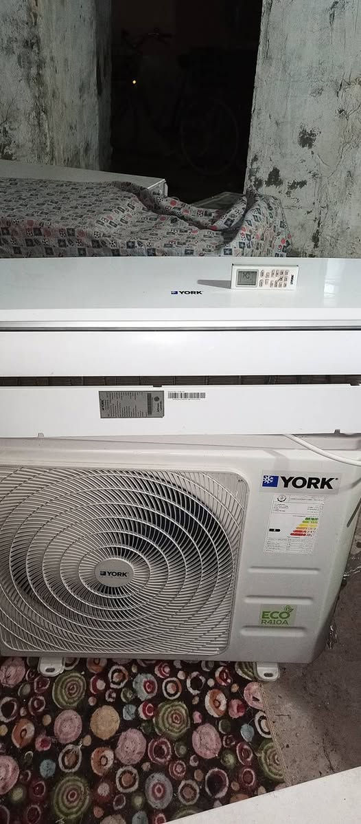 سبلت نوع يورك ماركه اصلي دبل راديتر  حديث غاز 410 استخدام قليل سعر 490 وبي مجال


**إذا كنت صاحب هذا الإعلان وتريد حذفه لأي سبب، رجاءا أرسل رسالة إلى الدعم الفني**