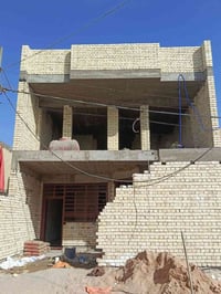 خلفه بناء شقل درجةاولى 07736556211