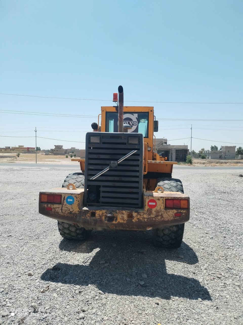 السلام عليكم شفل فالفو موديل 99 بنب ونوزل حجم120C كلو وضع شركه مامفتوح بي شي شرط كلو وضع بلادي سنويه جديده هزه جديده تحويل ثاني رقم اربيل للاستفسار الاتصال على الرقم ***********
