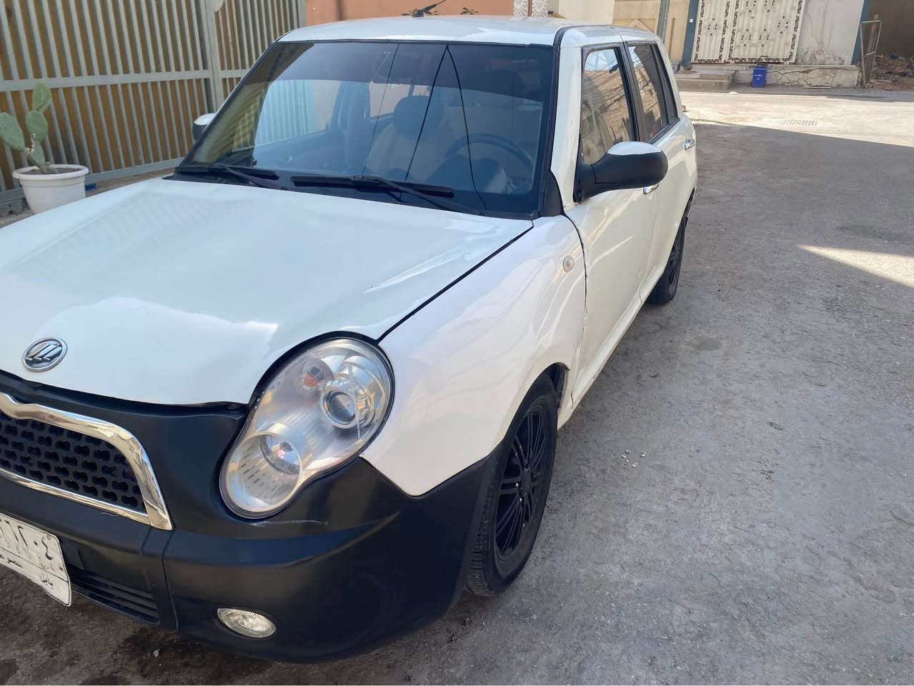 لبيع رقم بابل 2013 محرك نظيف تبريد شغل حدادية نظيفة غرفة نظيفة بيها ضربة امامية سيارة جاهزة سعرها مناسب 26 بيها مجال سنويا 25 سيارة بيها صبغات مكان النجف *********** النجف, العراق
