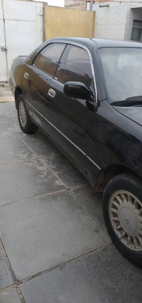 سلام عليكم بطه متصل للبيع. موديل 1993   سياره كفاله عامه من الكصه وضربه ونقل الجثه وصبغ علمن السياره كفاله عامه سياره جاهزه مجهزه كير ومكينه 2500 شرط جاهزه منحداديه منتبريد منتخم تاير.   السياره مال  جناي العنوان ميسان  سعره٤٦  الاستفسار عله هاذه رقم ...***********
