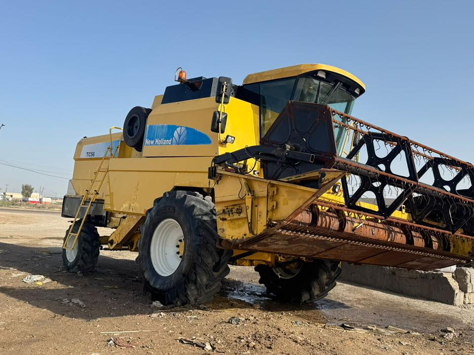 السلام عليكم شباب للبيع حاصده نيهولند موديل 2005.  اوربيه فول مواصفات محرك عل عله وضع الشركه. رقم وسنويه وكاله بسمي.   ***********.      ***********.   مكاني بغداد المحموديه سريع الدولي.
