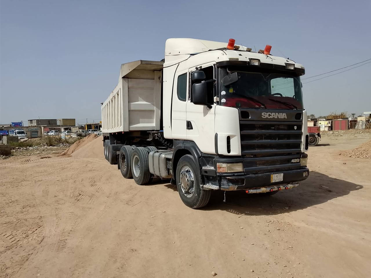 سكانيا شيراوي موديل 2005  راس وعربانه جاهزه الإستفسار ***********
