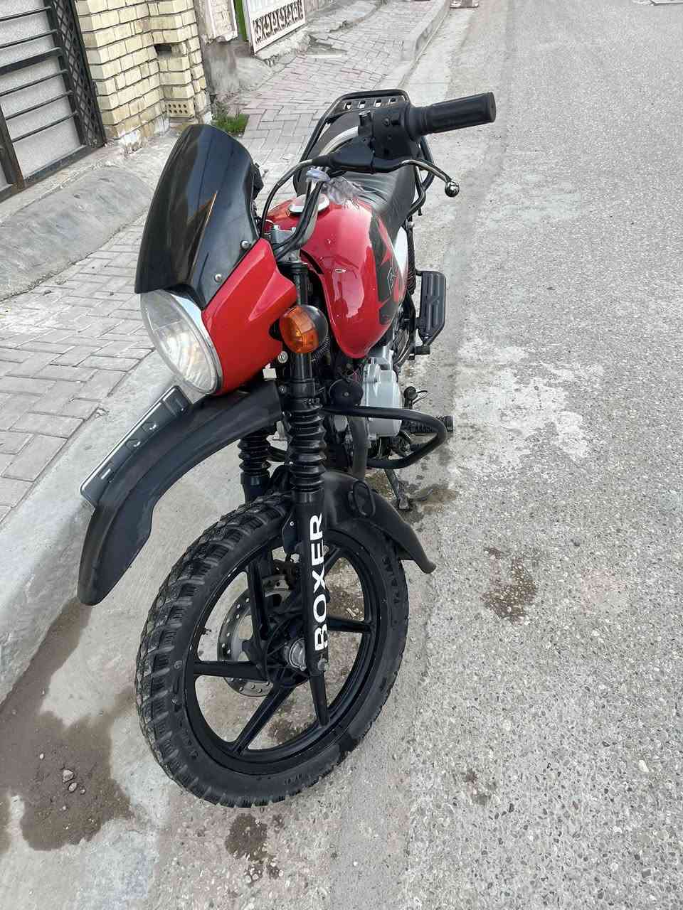 سلام عليكم شباب
بوكسر مديل 2022 

رقم نكليزي بسمي تحويل ثاني يوم 

سعر 1900 

دراجه كامله مكمله من كلشي 

مكاني مدينه الصدر 

رقمي ***********
