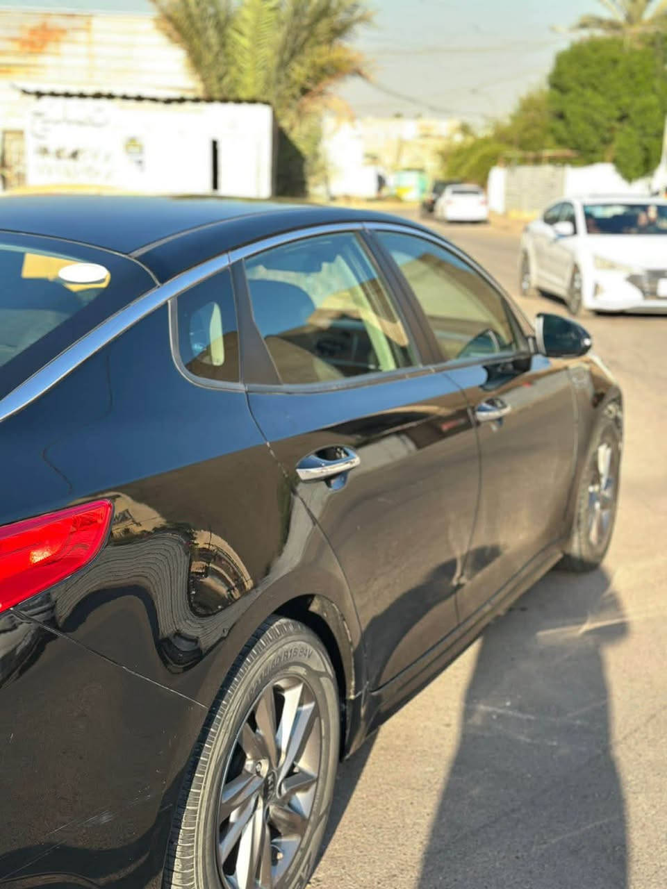 للبيع أو حسب القناعة
Kia أوبتما 2019 وارد أمريكي حادثه بس بنيد وبيهة هلال  سيارة جديدة حرفياً ومال جناي رقمهةسليمانية  بأسمي هزة ورقم كلة جديد 
المواصفات 

مكيـنة 2400 مكفولة من كلشي 
گير مكفول 
صدر أمامي خلفي جديد 
تخم تاير جديد
تبريد ثلاجة + تدفئة 
حساس أمامي + رادار امامي تنبيه توقف مفاجى
رادارات جانبي نقطة عمية
رادار تحديد مسار 
حساسات خلفي + كامرة خلفية دوار
أشاير بل مري 
تحكم ستيرن جهتين أكيد 
مثلت سرعة و٣ وضعيات قيادة 
شاشة كبيرة 
لايتات فول زنون عالي ناصي 
باقي تفاصيل معروفة 
سيارة جديدة والصور واضحة گدامكم 
وكلشي بسعرة حسب نظافة أكيد 
مكاني بغداد حي ألاعلام 
السعر 123$ وبيهة مجال حك الجية 

***********
