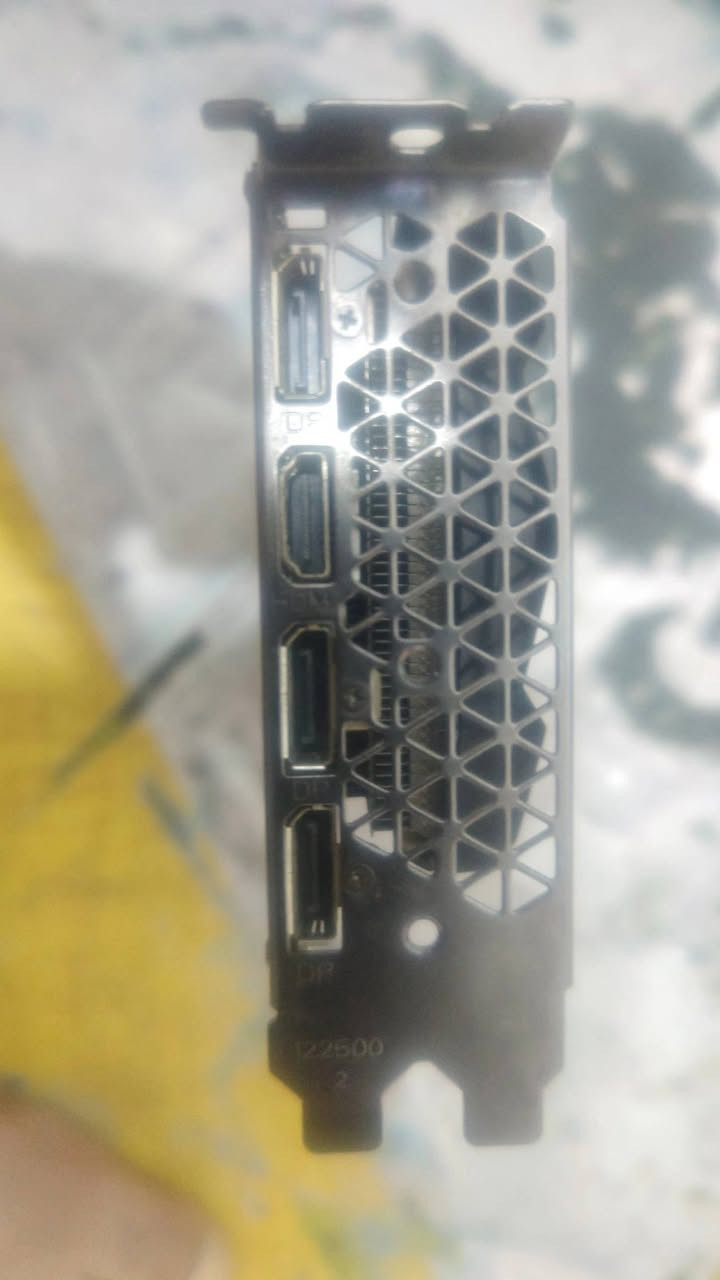 كرت شاشة GTX 1660 العادي 6bg vram سعره 160
كرت شاشة مستعمل ونظافته مبينة بالصور وحرارته كلش زين يعني ما شفته فد يوم عبر 70 حتى ورة لعب ساعات 
سعره 160 الف


**إذا كنت صاحب هذا الإعلان وتريد حذفه لأي سبب، رجاءا أرسل رسالة إلى الدعم الفني**