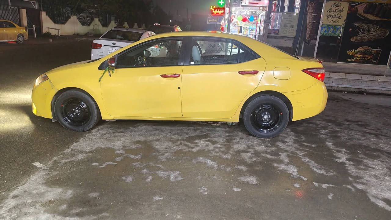 كورلا موديل 2015 ايس رقم بغداد ماشيه 170 بيهه تبديل بونيد وجامراغ وشاصي بي رصعه سيارة جديدة العنوان كركوك السعر 123الشراي يتصل ***********
