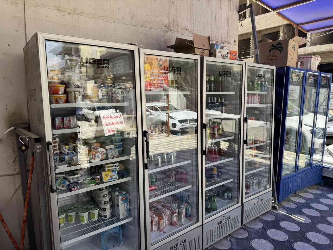 سلام عليكم ورحمة الله وبركاته يوجد اسواق للبيع بغداد المنصور مقابيل مرطبات مشمشه 
يوجد ٦عارضات سبلت منضومه كامرات  ويوجد عرضتين شركات
المحل خير من الله بيعت المحل لسبب عدم تفرغ
اي شخص حاب يشتري
*********** بس واتس اب بي ممتواجد فيس بوك
وشكراا
