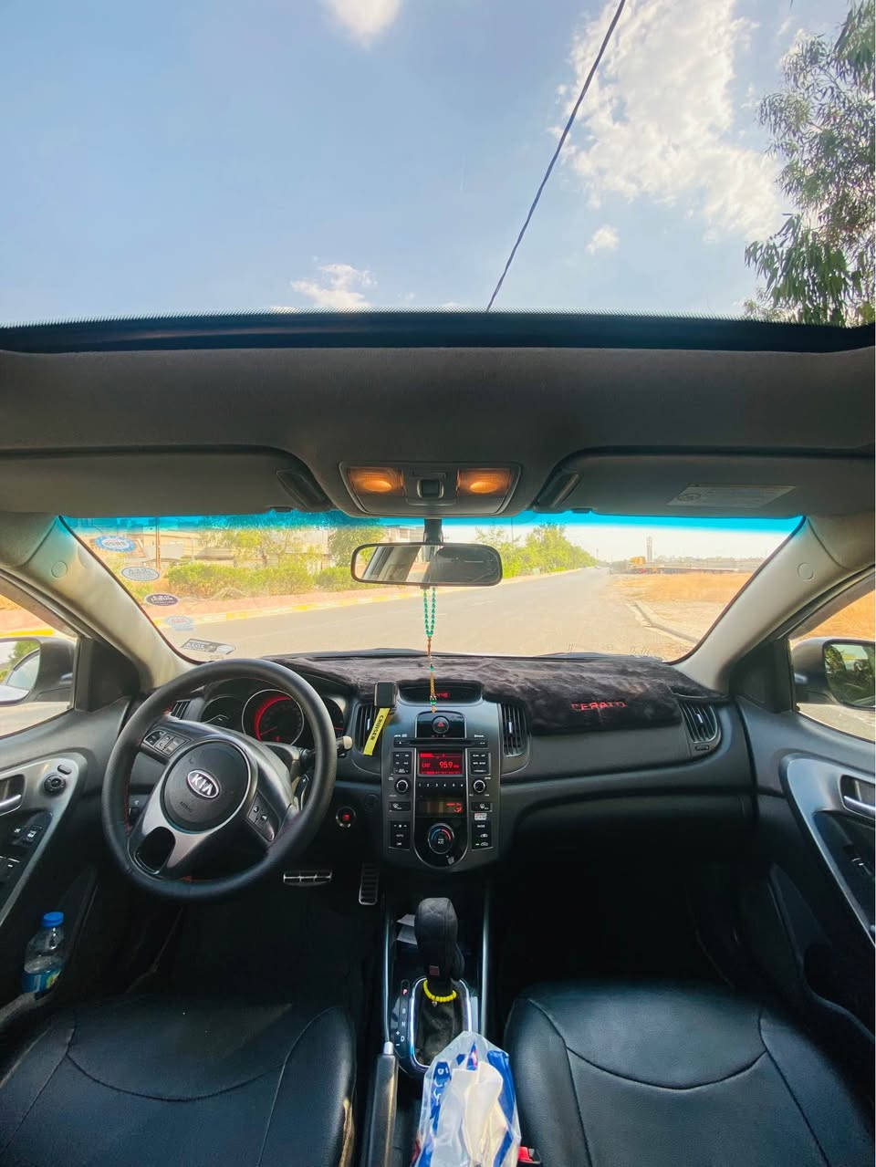 kia serato….
مۆدێل 2012فوول قەپات مواسفات

مواسفات : سلایت ئاوێنە کارەبا تەبرید لەمس تحکومات سوکان گیر شەفت لە سوکان ئاوینە دژەفوول گیر تۆماتیک و عادی بەسمە : بەسمەی دەرگا کوشن جلد و داژبول جلد  هتد….

گیر و مەکینە بەشەرت سەنەوی تازەیە تا 2027مانگ9

بێ بۆیاغ زۆر بێ موشکیلەیە و بێ مەسرەفە و 
خزمەت کراوە💎 

ژم/ ***********
ژم/***********
$113 و مەجال كركوك, العراق
