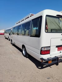سياره كوستر ١٥ كفاله   بيها صبغ قليل للبيع السعر ٣٤٠ للاستفسار الاتصال...