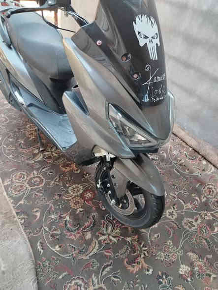 سترونك موديل ٢٣ مكفوله السعر ٥٥٠ وبيهه مجال مكان كلار ***********
