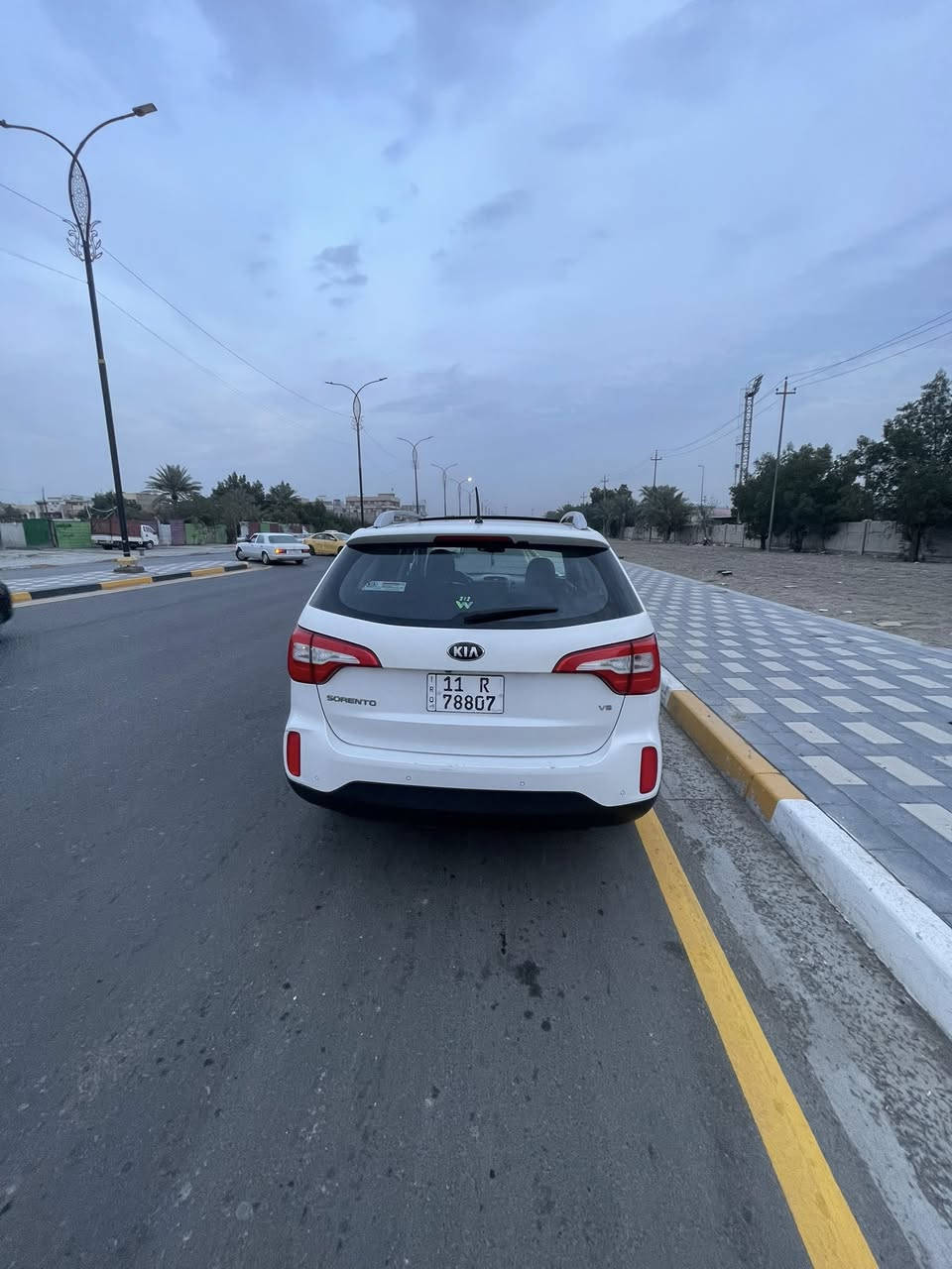 السلام عليكم  من بعد رخصه الادمن المحترم سورنتو ٢٠١٤ كويتي اعلى مواصفات ب السورنتو ومعروف الكويتي شنو بيهة باردات ٢فقط مكفوله كفاله من الصبغ المكينه مفتوحه رواجس فقط مكفوله كفاله عامه السعر المطلوب ١٨٨ ورقه وبيهة مجال للاستفسار ***********
