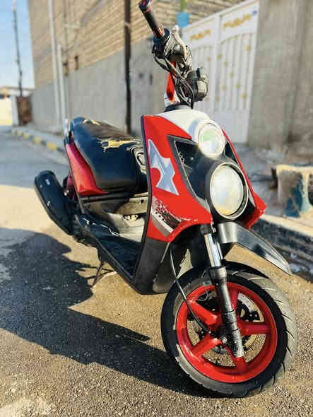 السلام عليكم 
دراجه سكنس جبلي 2013 للبيع 
مكينه مكفوله كفاله عامه مامفتوحه جيب فيتر وفحص
كهربائيات كلها شغاله الدراجه بيها غراض ستيرن رياضي بكلايت R6 يدات بريك كوسو جاملغ رياضي ودراجه وياها دمام سستم سماعتين بلوتوث مكاني الحسينيه مال راشديه 
السعر خاص 
رقمي *********** بي واتساب
