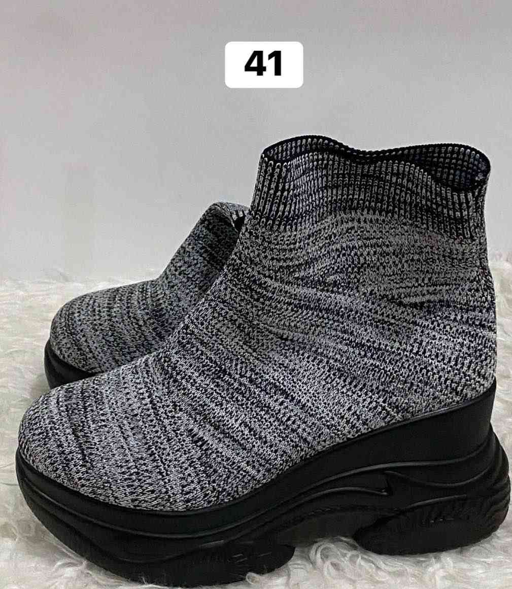 قیاسیان لەسەرە هەرکامیانت ویست نرخی ٥ هەزارە - تازەی ناو دوکانە لەسلێمانیم السليمانية, العراق


**إذا كنت صاحب هذا الإعلان وتريد حذفه لأي سبب، رجاءا أرسل رسالة إلى الدعم الفني**