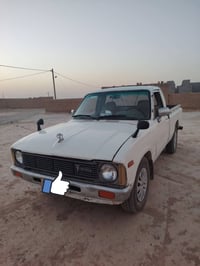بيكم تويوتا • ١٩٨٠ • تايرات جدد